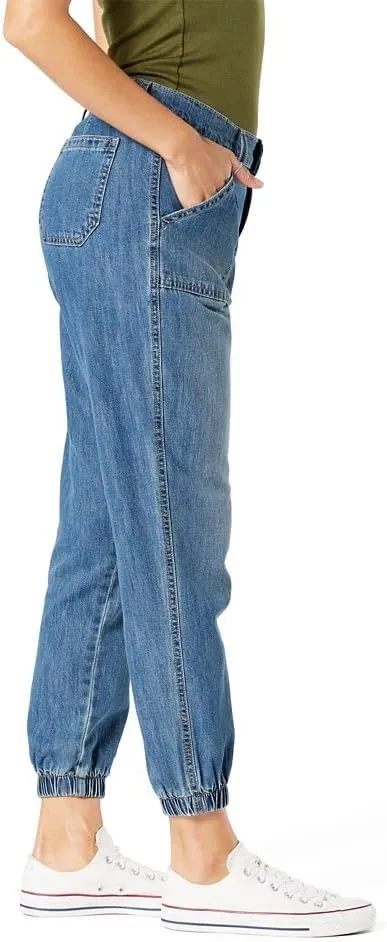 Levi Strauss Signature Gold Women's Mid-Rise Jogger (Available in Plus Size)
