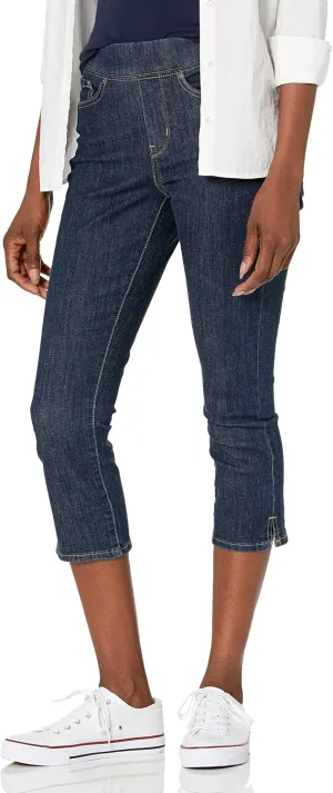 Levi Strauss Signature Gold Women's Totally Shaping Pull on Capri (Available in Plus Size)