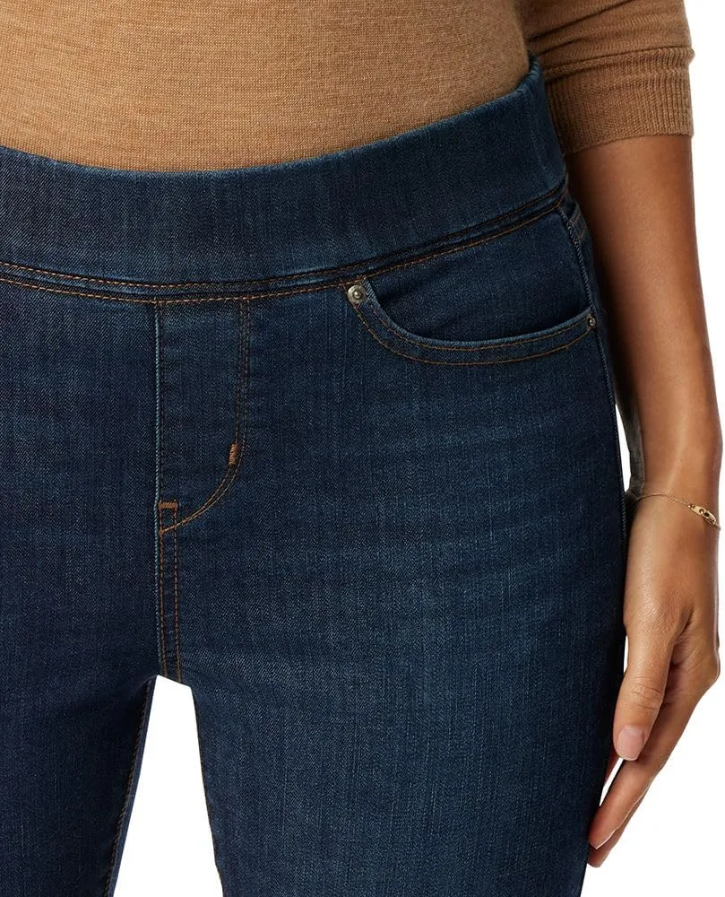 Levi Strauss Signature Gold Women's Totally Shaping Pull-on Skinny Jeans (Available in Plus Size)