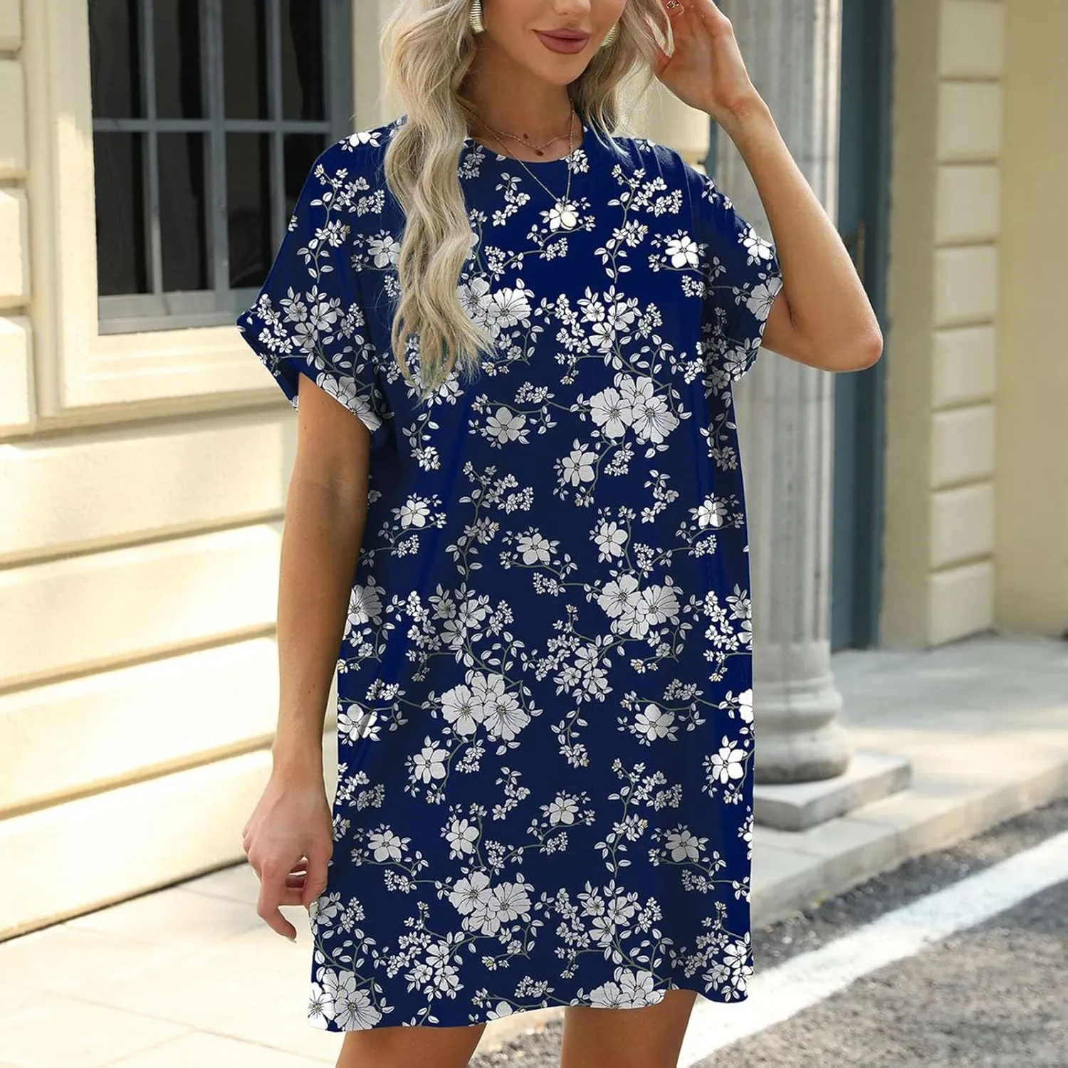 Women Boho Floral T-Shirt Dresses Casual Loose Fit Tunic Dresses Crewneck Short Sleeve Comfy Mini Dress with Pockets