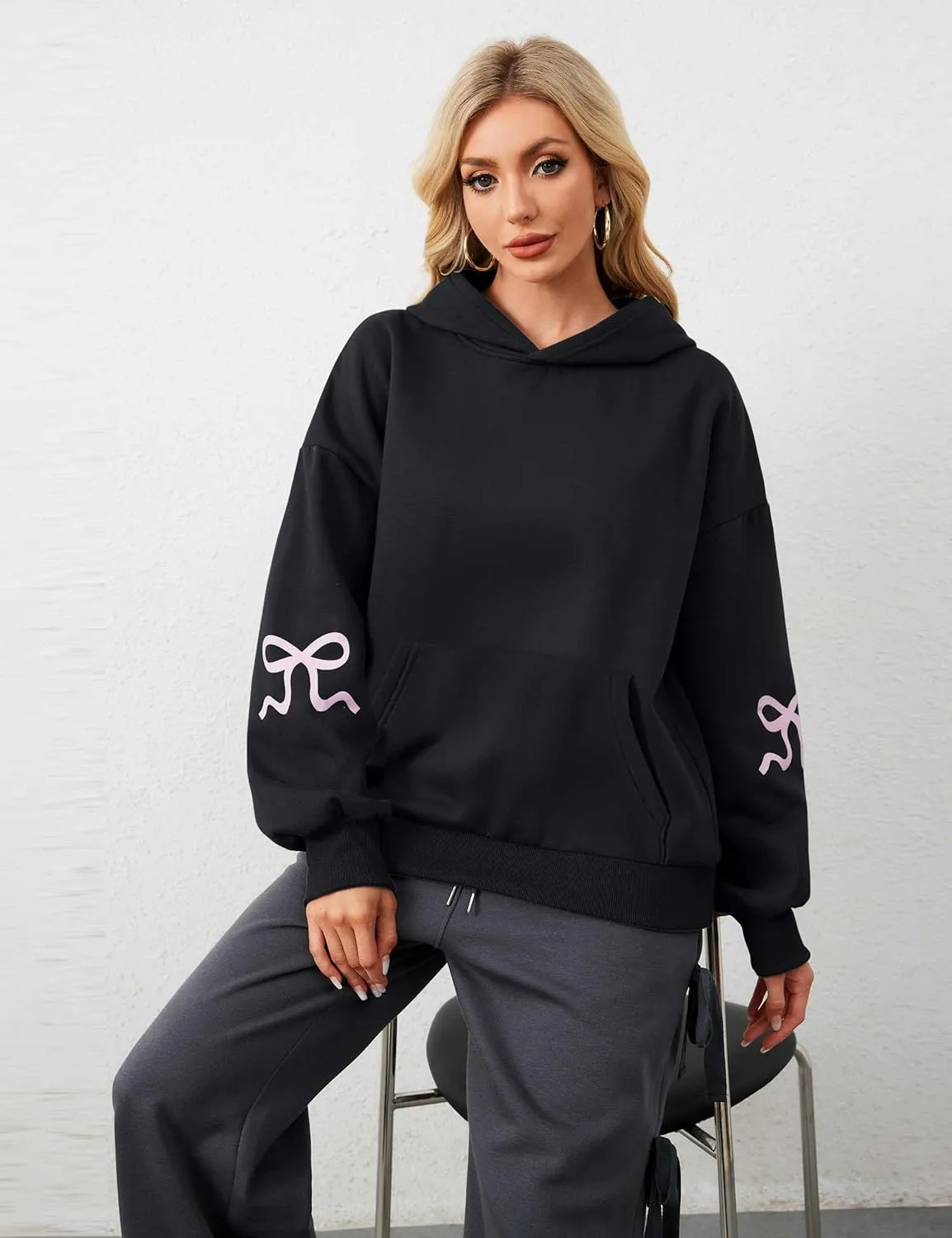 Womens Cute Bow Graphic Hoodies Oversized Bow Sweatshirt Preppy Fleece Hoodies Pullover With Kangaroo Pocket